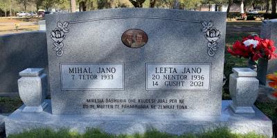 headstone for married couple